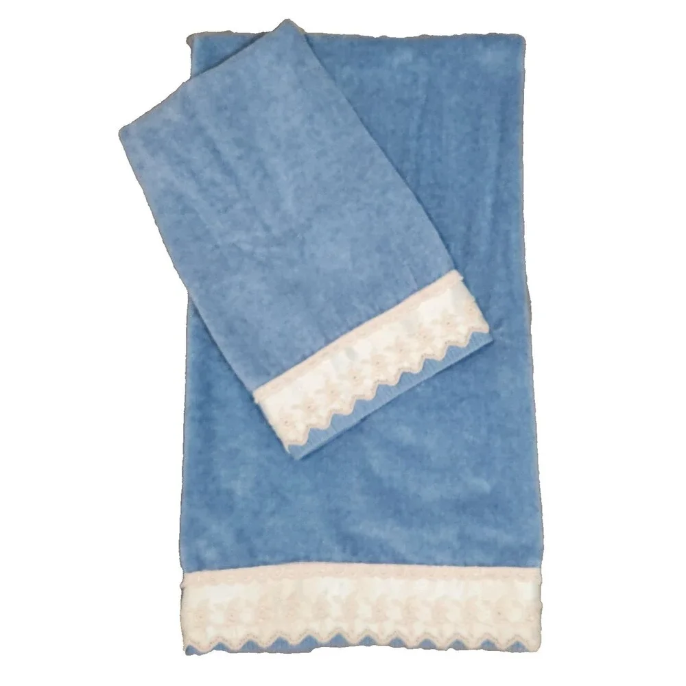 Vtg Saturday Knight Ltd Blue Embroidered Satin Trim Floral Bath & Hand Towel USA